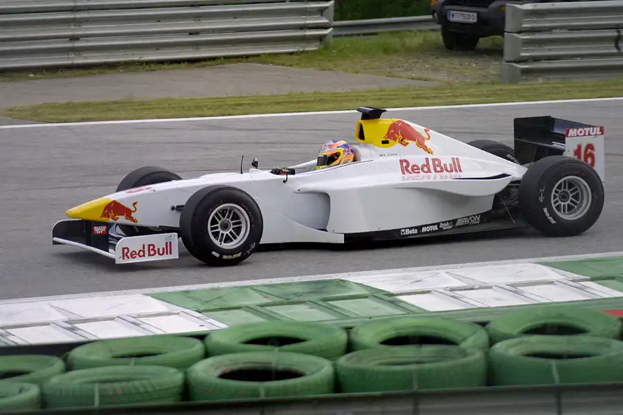 016 | 2003 | Spielberg | Lola-Zytek B2/50 | Vitantonio Liuzzi | © carsten riede fotografie