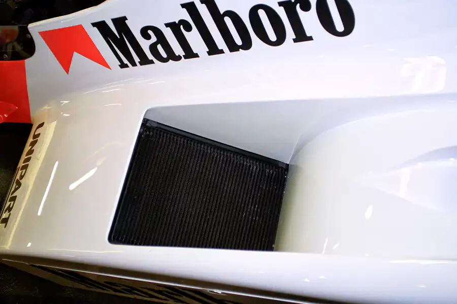 310 | 2003 | Donington | Grand Prix Collection | McLaren-Ford Cosworth MP4/1B-2 (1982) | © carsten riede fotografie