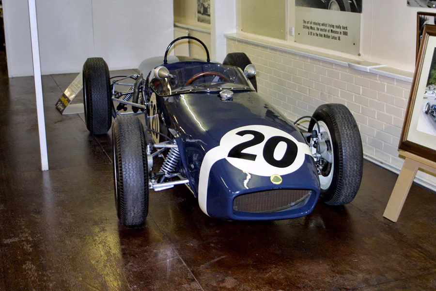 240 | 2003 | Donington | Grand Prix Collection | Lotus-Climax 18 (1960-1963) | © carsten riede fotografie