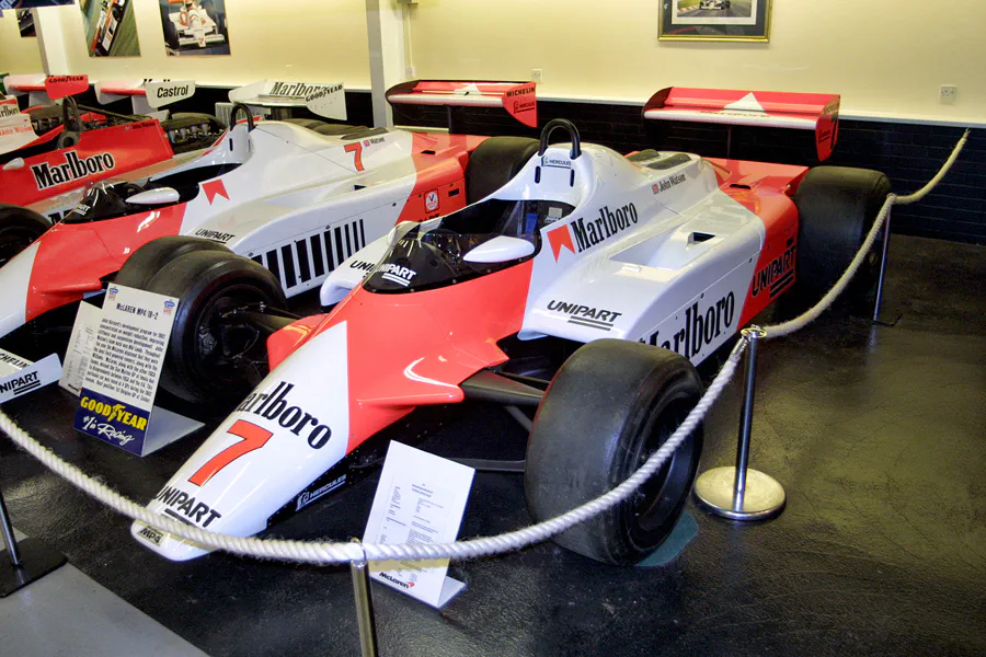 307 | 2003 | Donington | Grand Prix Collection | McLaren-Ford Cosworth MP4/1B-2 (1982) | © carsten riede fotografie