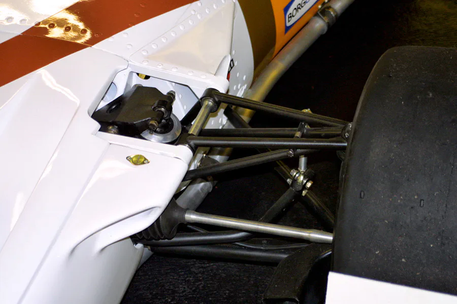 319 | 2003 | Donington | Grand Prix Collection | McLaren-Honda MP4/5B-7 (1990) | © carsten riede fotografie