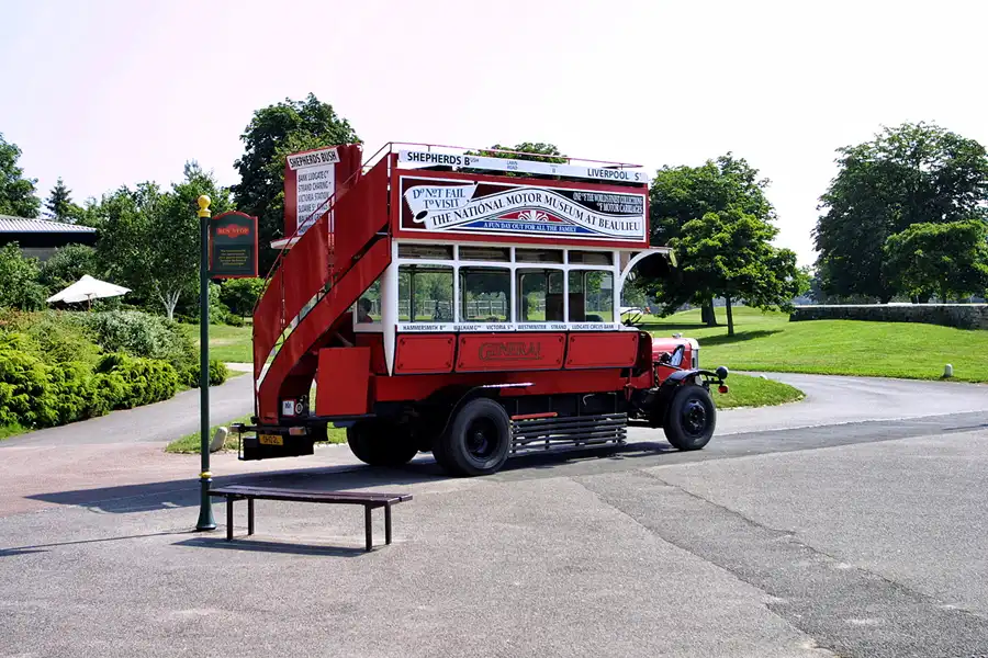 002 | 2003 | Beaulieu | The National Motor Museum | © carsten riede fotografie