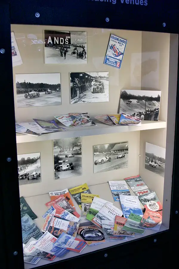 035 | 2003 | Beaulieu | The National Motor Museum | © carsten riede fotografie