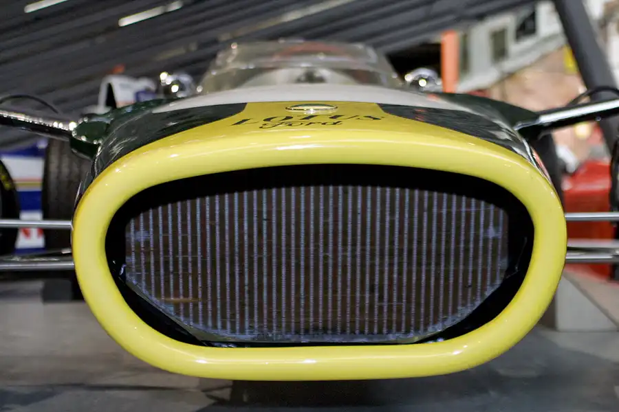 124 | 2003 | Beaulieu | The National Motor Museum | Lotus-Ford Cosworth 49-R3 (1967) | © carsten riede fotografie