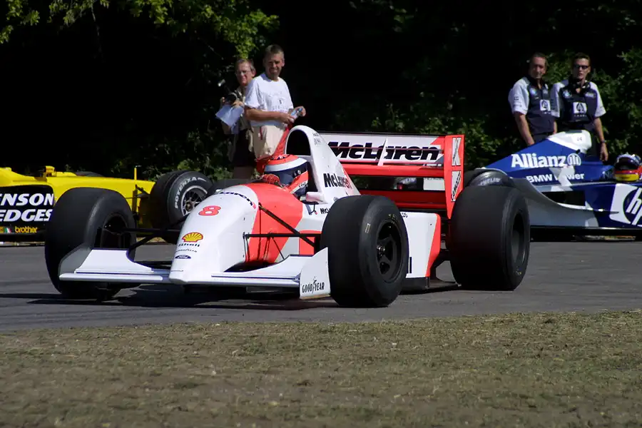 142 | 2003 | Goodwood | Festival Of Speed | McLaren-Ford Cosworth MP4/8 (1993) | Johnny Herbert | © carsten riede fotografie