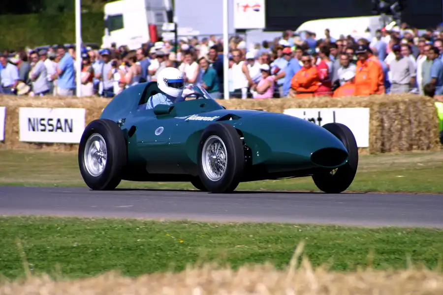 174 | 2003 | Goodwood | Festival Of Speed | Vanwall VW5-10 (1957-1959) | © carsten riede fotografie