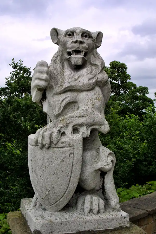 023 | 2003 | Nottingham | © carsten riede fotografie