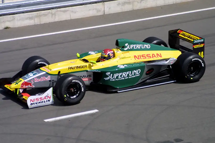 006 | 2003 | Eurospeedway | Formel Nissan | © carsten riede fotografie