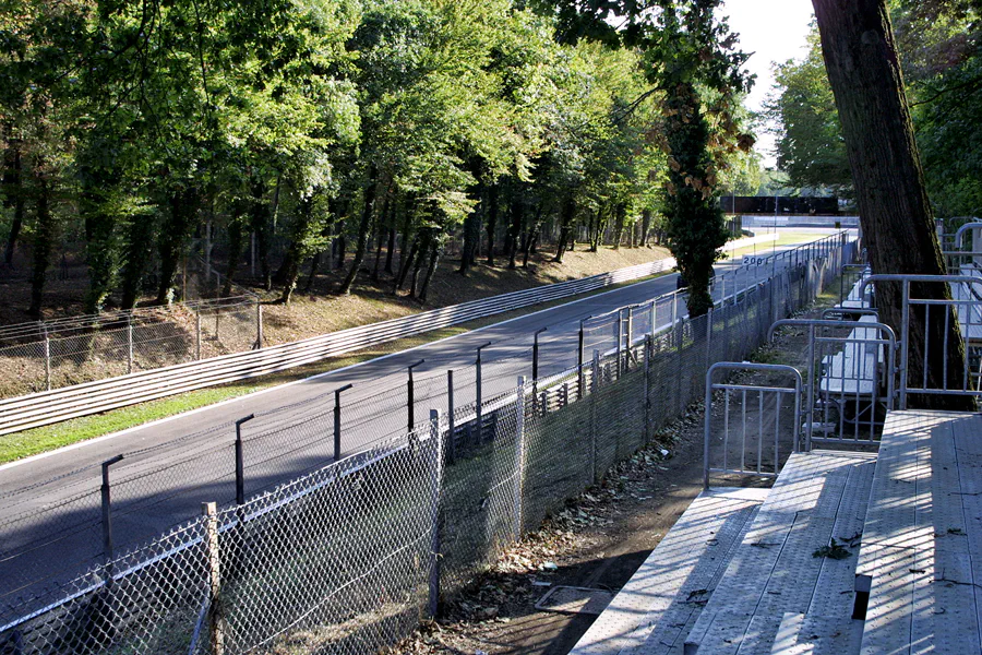 003 | 2003 | Monza | Curva del Serraglio | Variante Ascari | © carsten riede fotografie