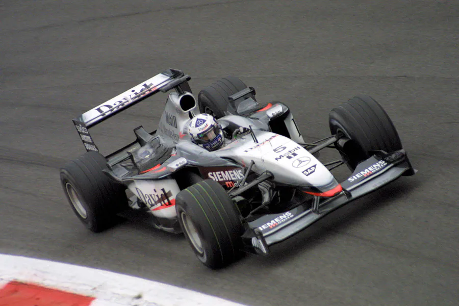 042 | 2003 | Monza | McLaren-Mercedes Benz MP4-17D | David Coulthard | © carsten riede fotografie
