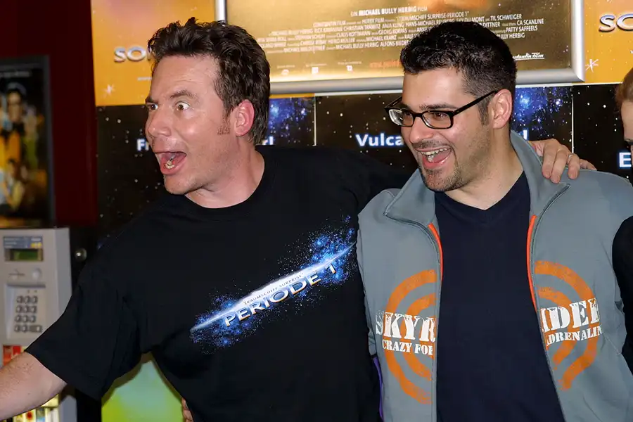 005 | 2004 | Berlin | CinemaxX Potsdamer Platz (T)raumschiff Surprise | Bully Herbig + Rick Kavanian | © carsten riede fotografie