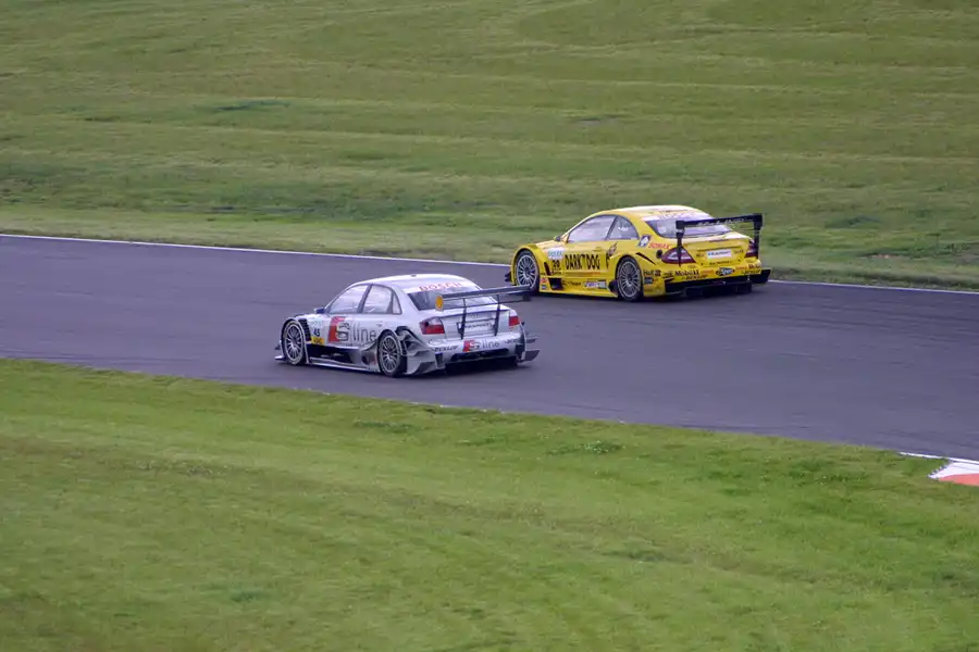 026 | 2004 | Eurospeedway | DTM | Audi A4 DTM | Frank Biela + AMG Mercedes Benz CLK | Jaroslav Janis | © carsten riede fotografie