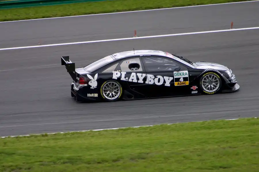 042 | 2004 | Eurospeedway | DTM | Opel Vectra GTS | Laurent Aiello | © carsten riede fotografie