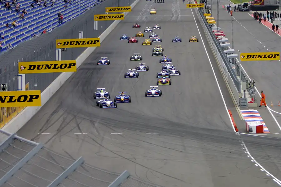 060 | 2004 | Eurospeedway | Formel BMW ADAC | © carsten riede fotografie