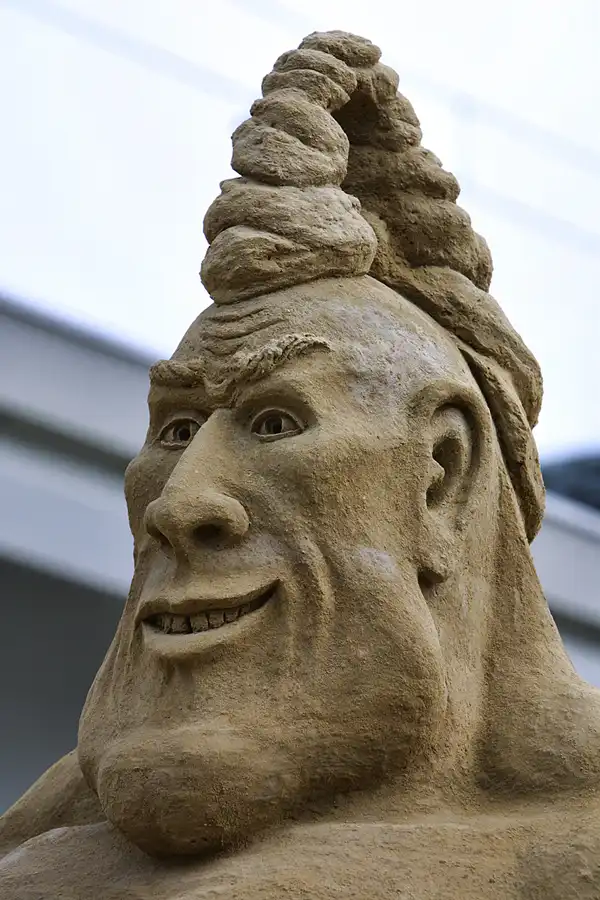 019 | 2004 | Berlin | Sandsation 04 – Internationales Sandskulpturenfestival | © carsten riede fotografie