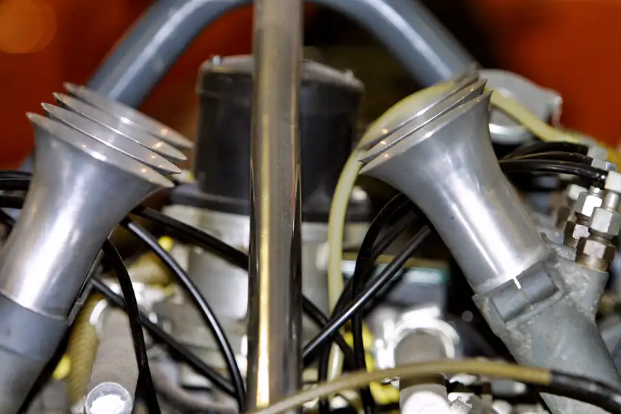 030 | 2004 | Donington | Grand Prix Collection | Brabham-Repco BT20 (1966-1969) | © carsten riede fotografie