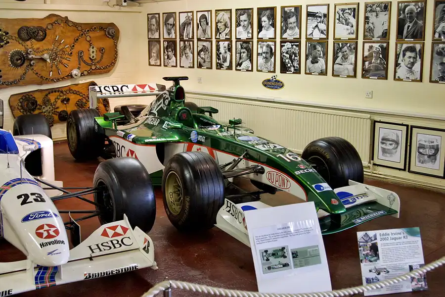 105 | 2004 | Donington | Grand Prix Collection | Jaguar-Ford Cosworth R3 (2002) | © carsten riede fotografie