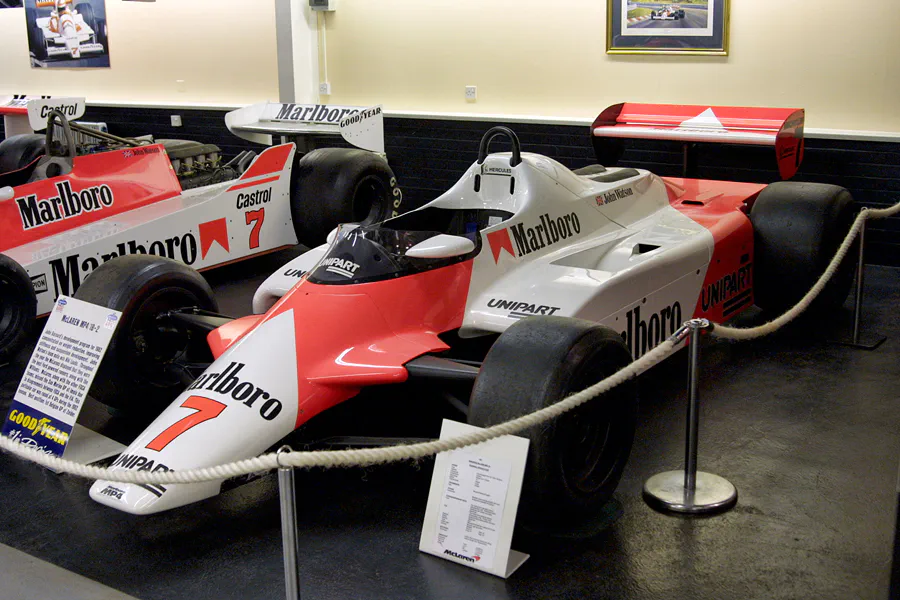 164 | 2004 | Donington | Grand Prix Collection | McLaren-Ford Cosworth MP4/1B-2 (1982) | © carsten riede fotografie