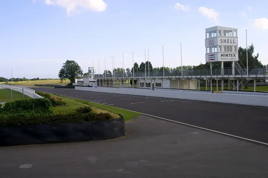 002 | 2004 | Goodwood | Motor Circuit | © carsten riede fotografie