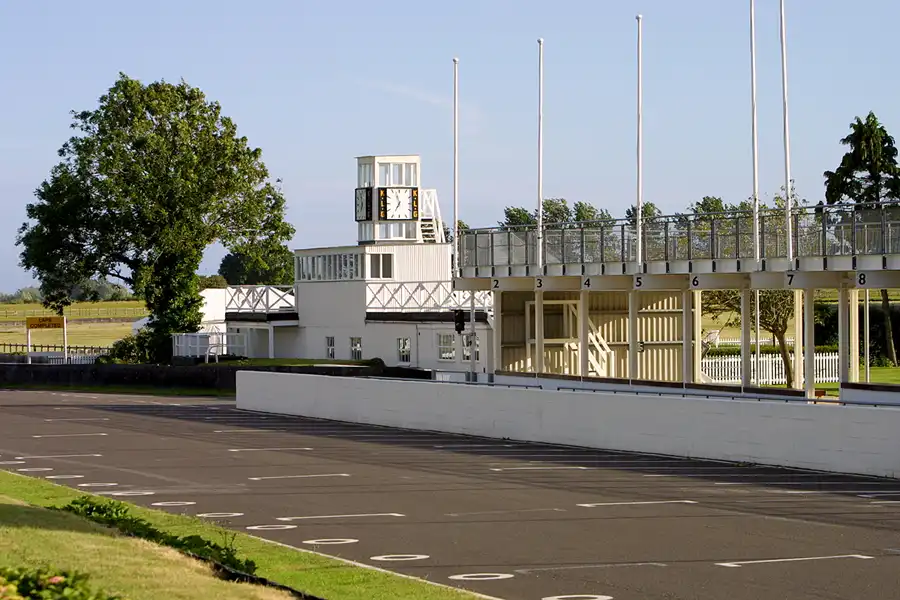 013 | 2004 | Goodwood | Motor Circuit | © carsten riede fotografie