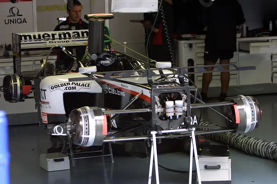 102 | 2004 | Spa-Francorchamps | Minardi-Ford Cosworth PS04B | © carsten riede fotografie