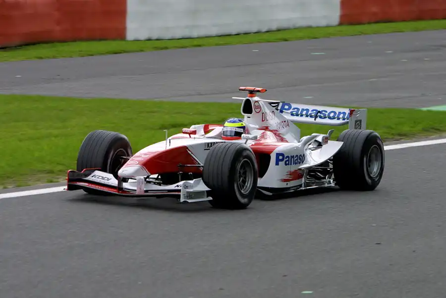 151 | 2004 | Spa-Francorchamps | Toyota TF104B | Ricardo Zonta | © carsten riede fotografie