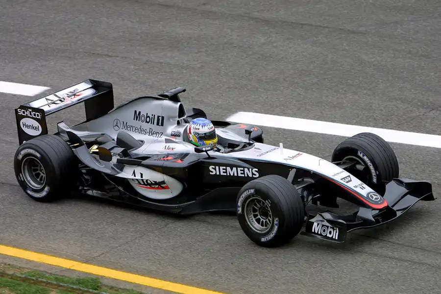 061 | 2004 | Monza | McLaren-Mercedes Benz MP4-19B | Alexander Wurz | © carsten riede fotografie