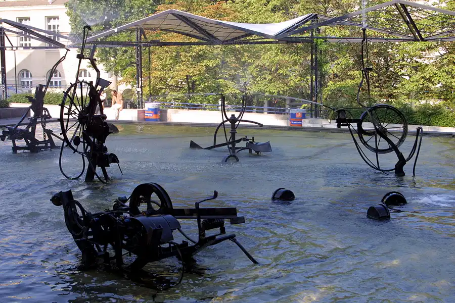 002 | 2004 | Basel | © carsten riede fotografie