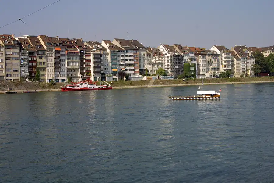 008 | 2004 | Basel | © carsten riede fotografie