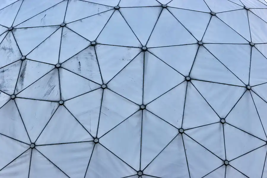 017 | 2005 | Berlin | Field Station Teufelsberg | © carsten riede fotografie