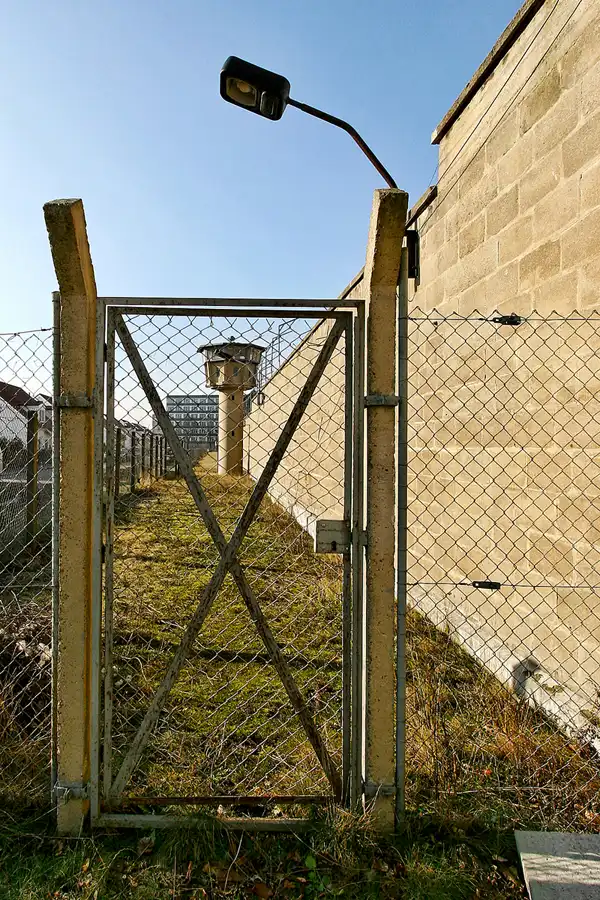 005 | 2005 | Berlin | Untersuchungshaftanstalt des Ministeriums für Staatssicherheit der DDR (MfS) Hohenschönhausen | © carsten riede fotografie