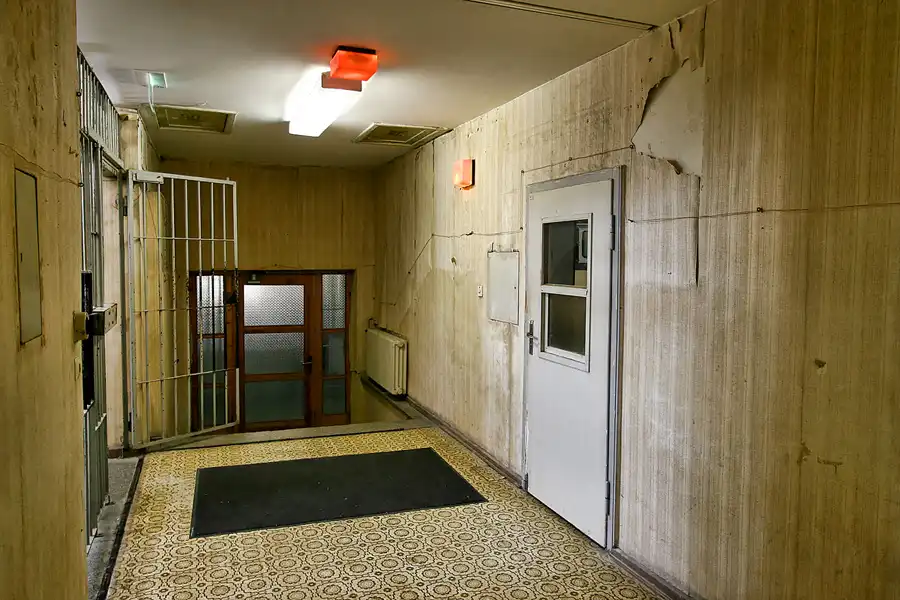 022 | 2005 | Berlin | Untersuchungshaftanstalt des Ministeriums für Staatssicherheit der DDR (MfS) Hohenschönhausen | © carsten riede fotografie