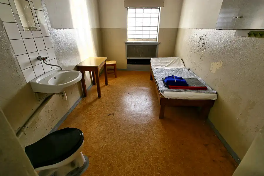 025 | 2005 | Berlin | Untersuchungshaftanstalt des Ministeriums für Staatssicherheit der DDR (MfS) Hohenschönhausen | © carsten riede fotografie