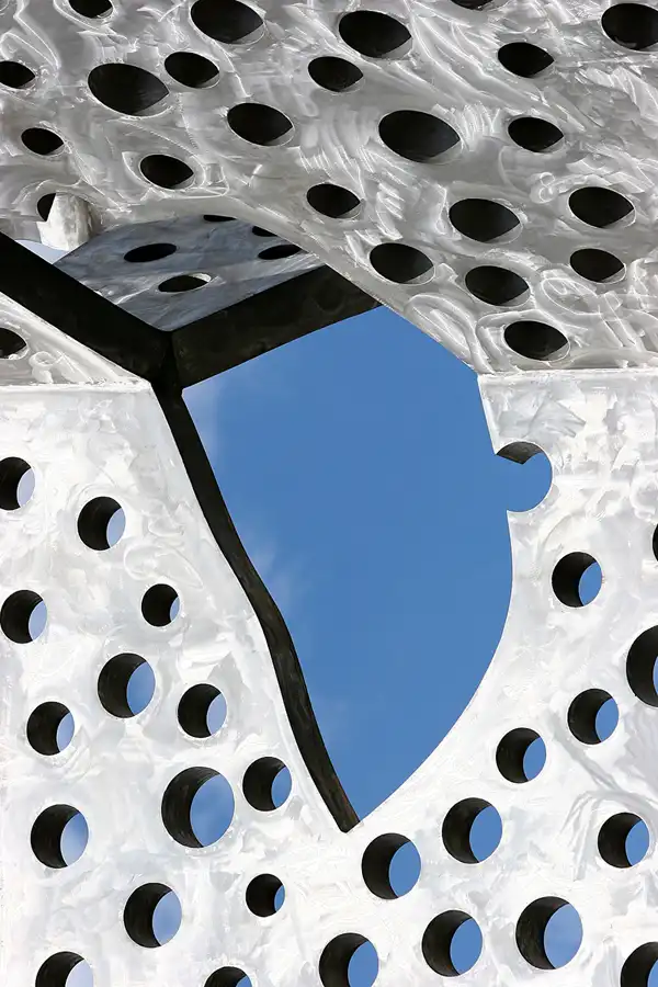 043 | 2005 | Berlin | An den Treptowers | © carsten riede fotografie