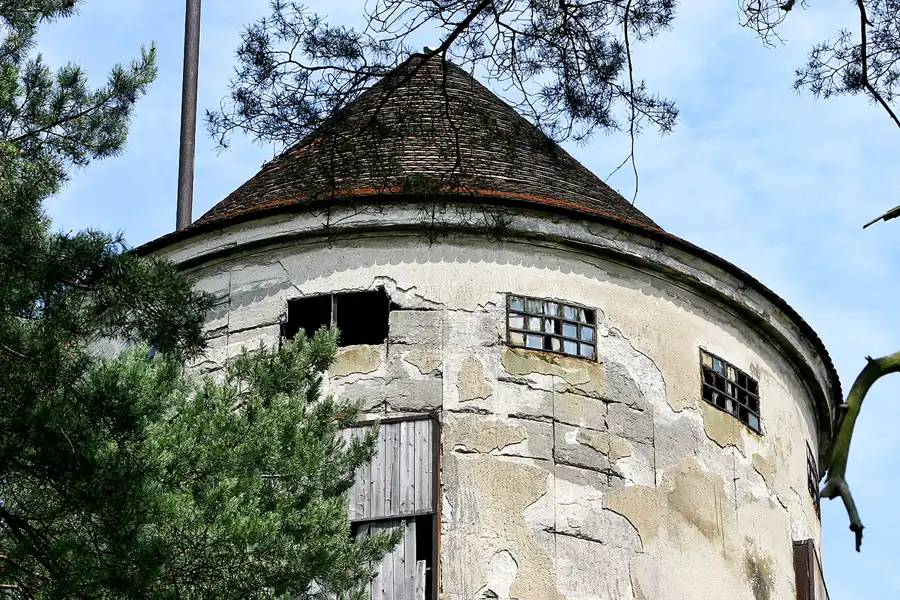 016 | 2005 | Wünsdorf-Waldstadt | © carsten riede fotografie