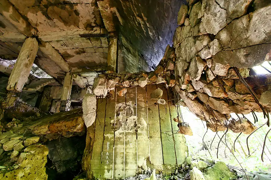 031 | 2005 | Wünsdorf-Waldstadt | Bunkeranlage Maybach I | © carsten riede fotografie