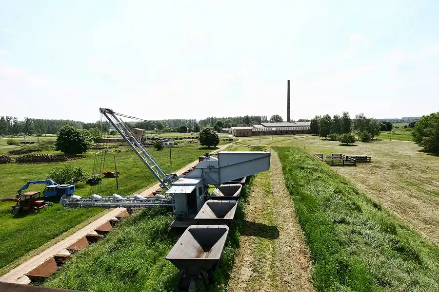 020 | 2005 | Mildenberg | Ziegeleipark | © carsten riede fotografie