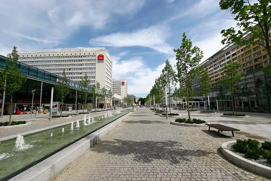 005 | 2005 | Dresden | © carsten riede fotografie