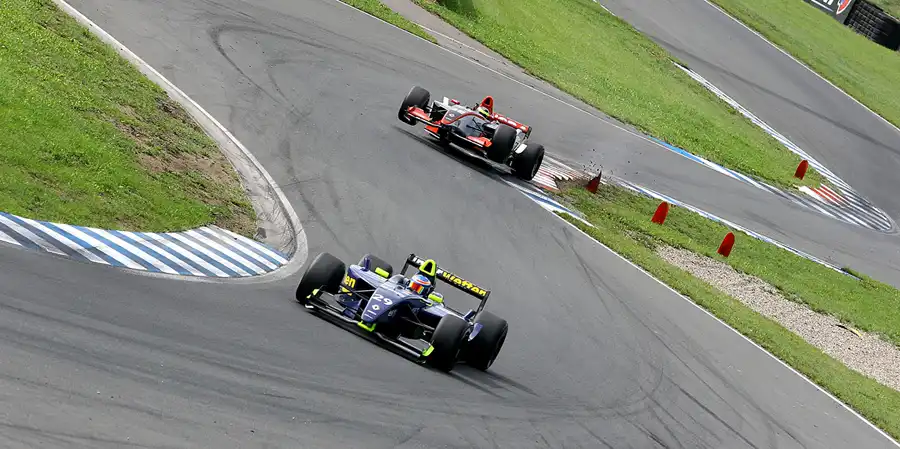 013 | 2005 | Motorsport Arena Oschersleben | World Series By Renault 3.5 | © carsten riede fotografie