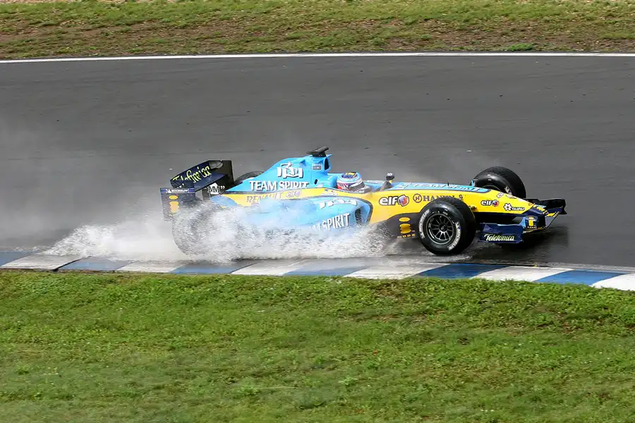 079 | 2005 | Motorsport Arena Oschersleben | Renault R24 | Heikki Kovalainen | © carsten riede fotografie