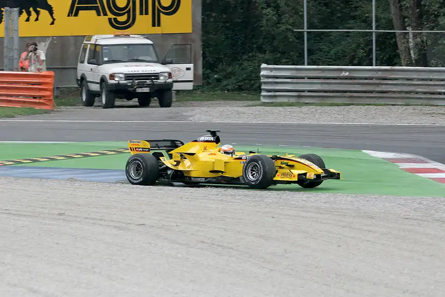 066 | 2005 | Monza | Jordan-Toyota EJ15B | Narain Karthikeyan | © carsten riede fotografie