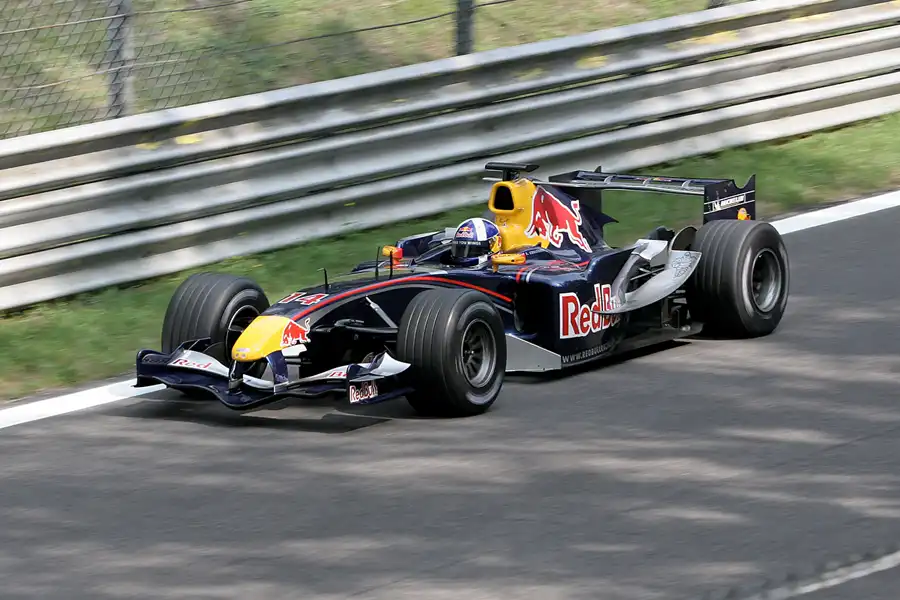 131 | 2005 | Monza | Red Bull-Cosworth RB1 | David Coulthard | © carsten riede fotografie