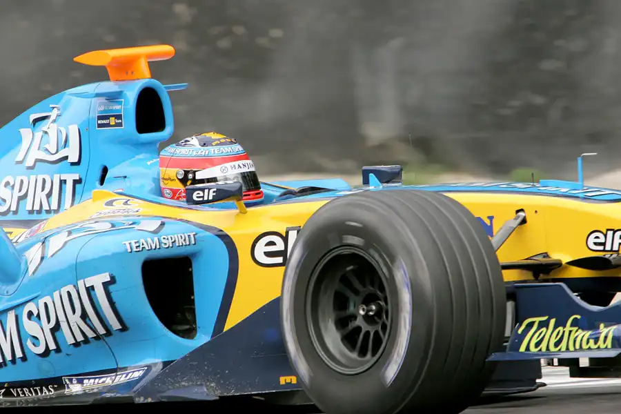 154 | 2005 | Monza | Renault R25 | Fernando Alonso | © carsten riede fotografie