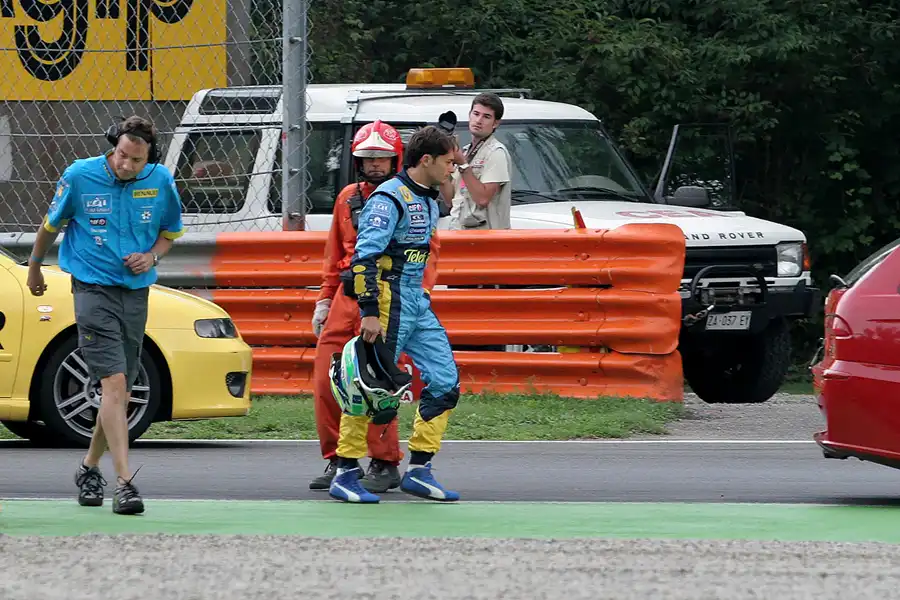 166 | 2005 | Monza | Renault | Giancarlo Fisichella | © carsten riede fotografie
