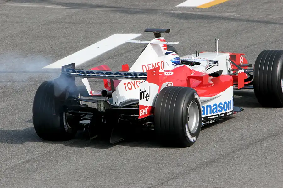 204 | 2005 | Monza | Toyota TF105.5 | Olivier Panis | © carsten riede fotografie