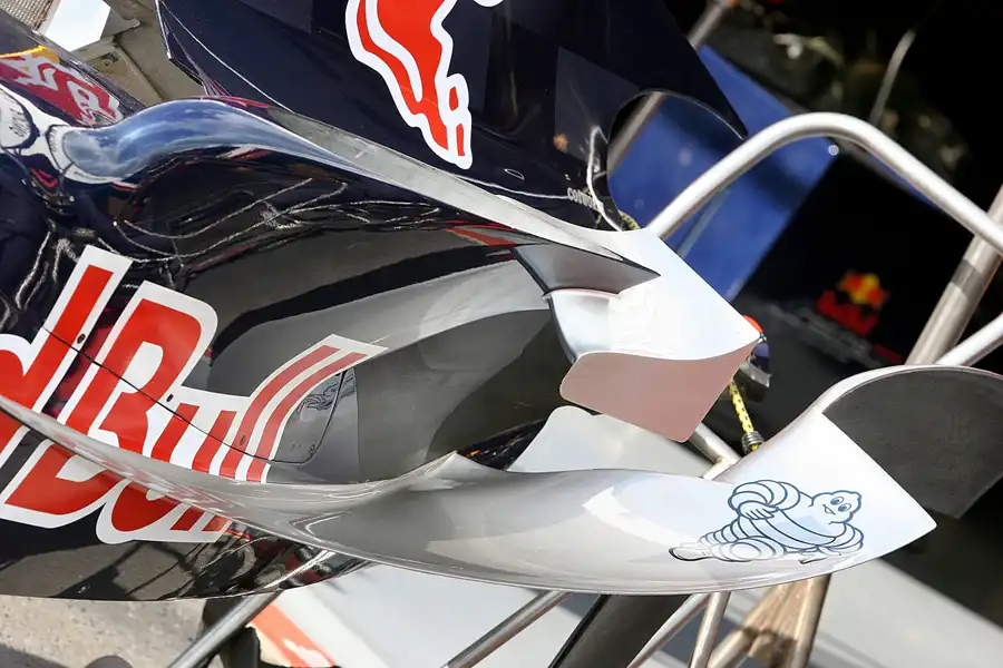 131 | 2005 | Spa-Francorchamps | Red Bull-Cosworth RB1 | © carsten riede fotografie