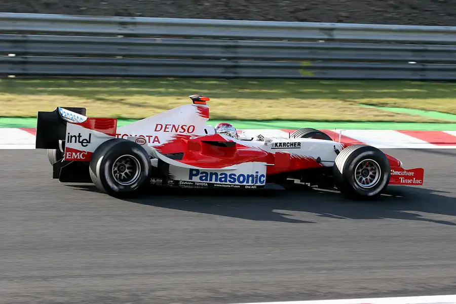 168 | 2005 | Spa-Francorchamps | Toyota TF105 | Jarno Trulli | © carsten riede fotografie