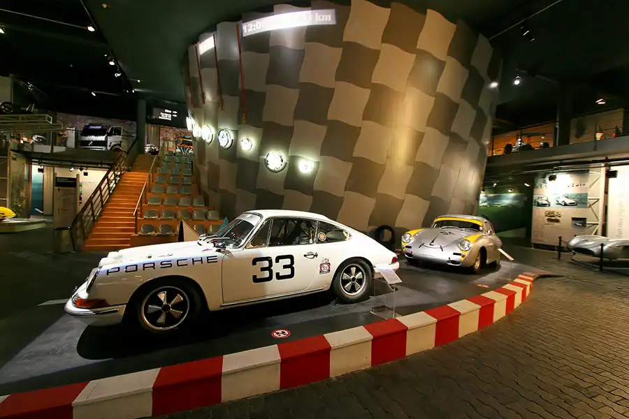 012 | 2005 | Nürburgring | Erlebniswelt | © carsten riede fotografie