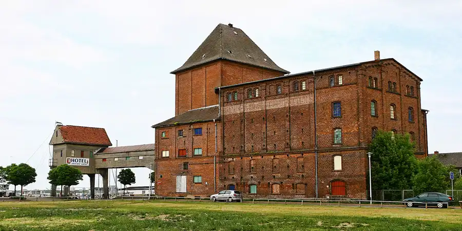 085 | 2006 | Barth | © carsten riede fotografie