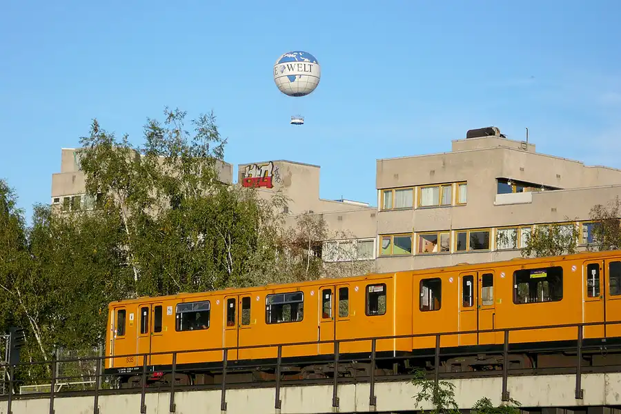 116 | 2006 | Berlin | © carsten riede fotografie